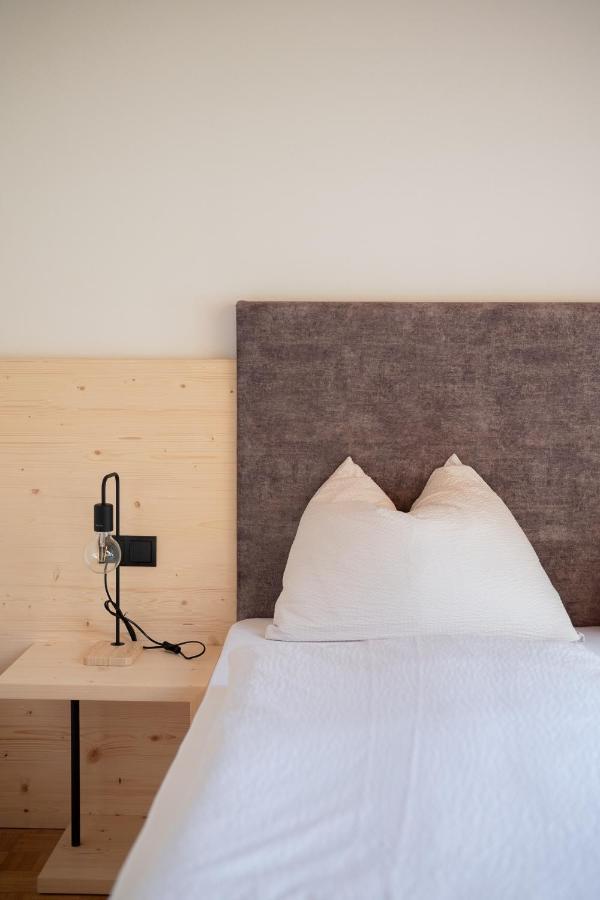 Toellhof Studio Stube Brixen Exterior foto