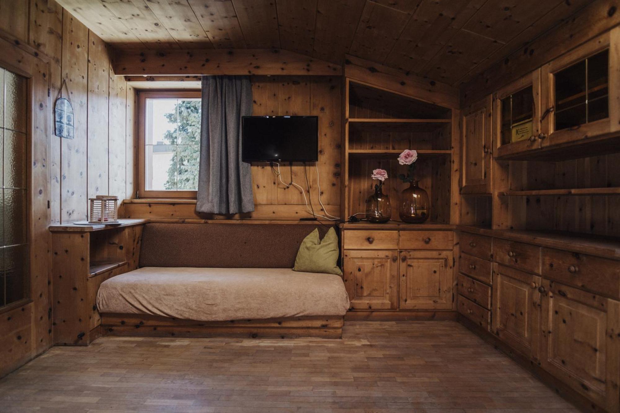 Toellhof Studio Stube Brixen Exterior foto